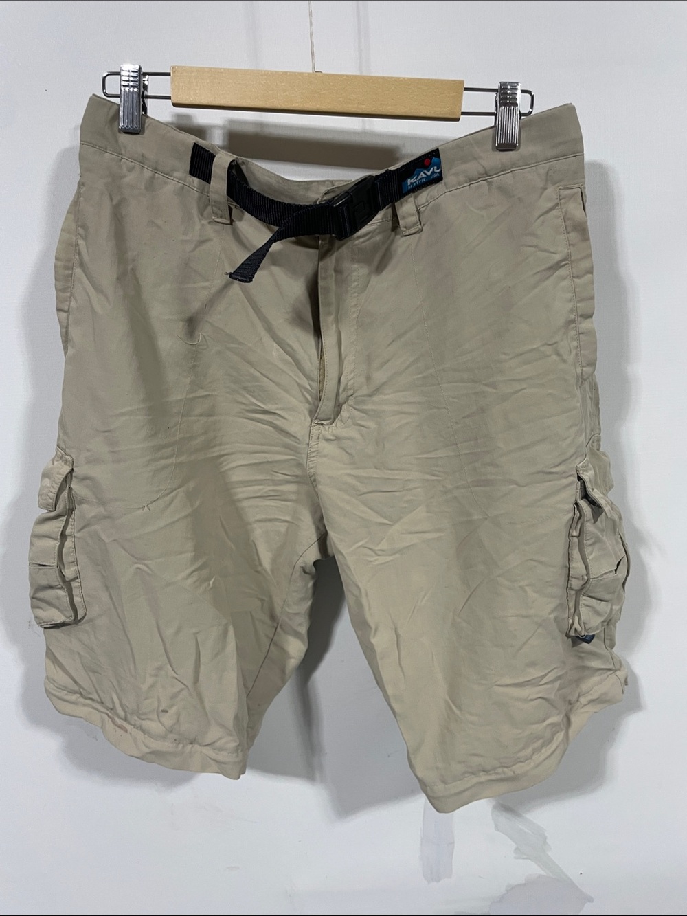Kavu Men's Khaki Cargo Shorts with Black Webbing Belt